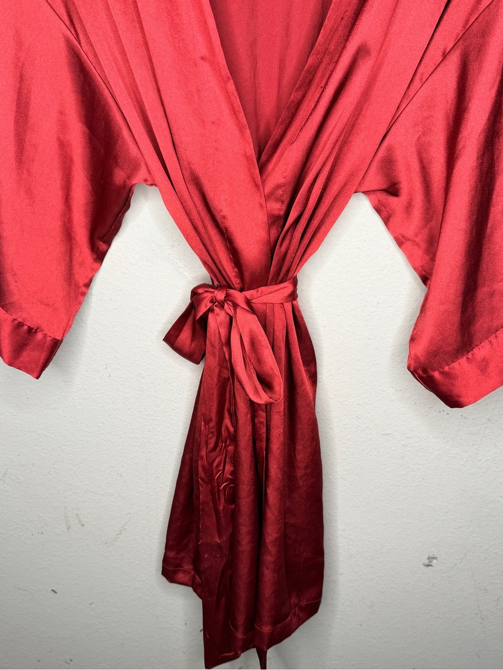 Victoria's Secret Robe - Picture 3 of 6